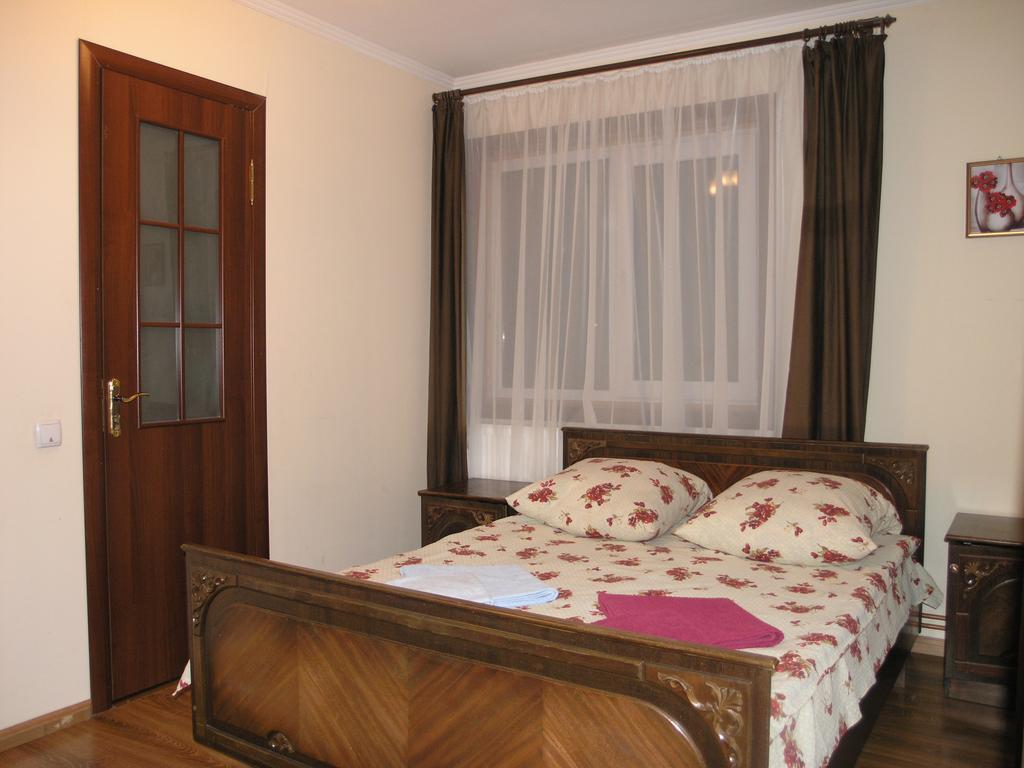 Arnika Tatariv Hotel ภายนอก รูปภาพ