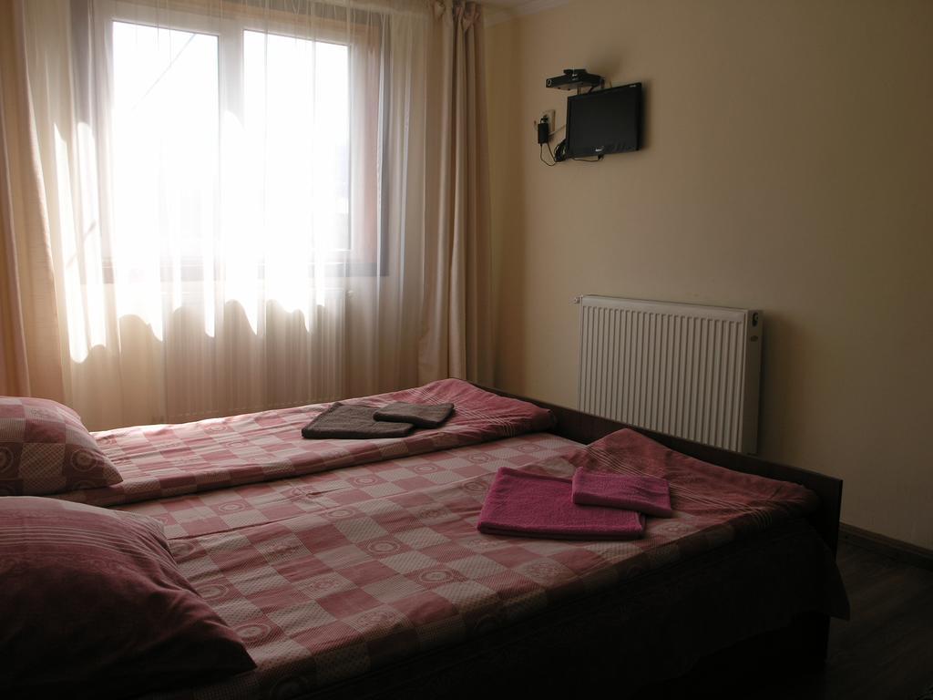 Arnika Tatariv Hotel ภายนอก รูปภาพ