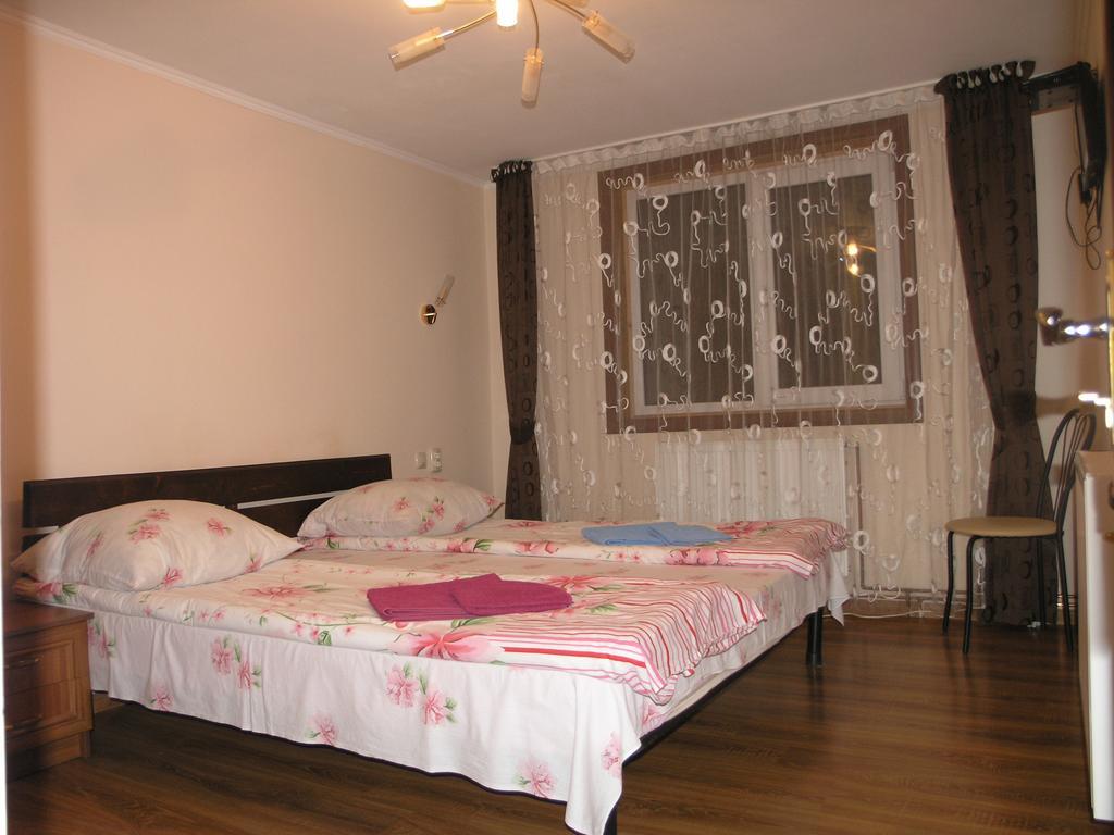 Arnika Tatariv Hotel ภายนอก รูปภาพ